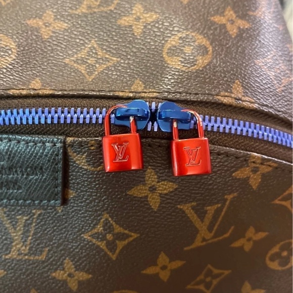 LV Backpack main image 7